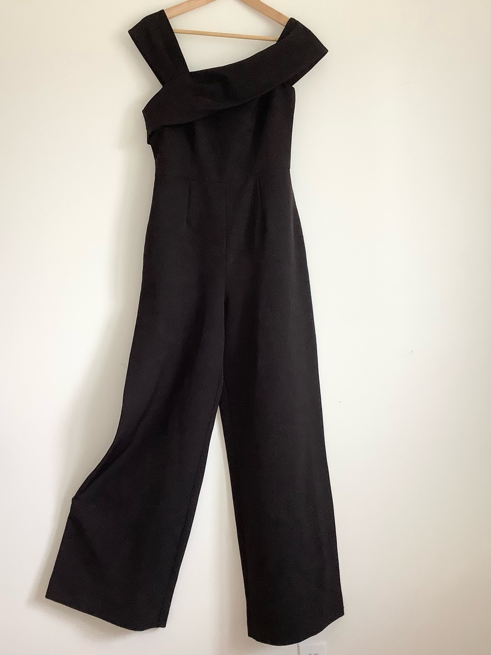Eliza J Black One-Shoulder Wide-Leg Jumpsuit Asymmetric Women’s Sz.6